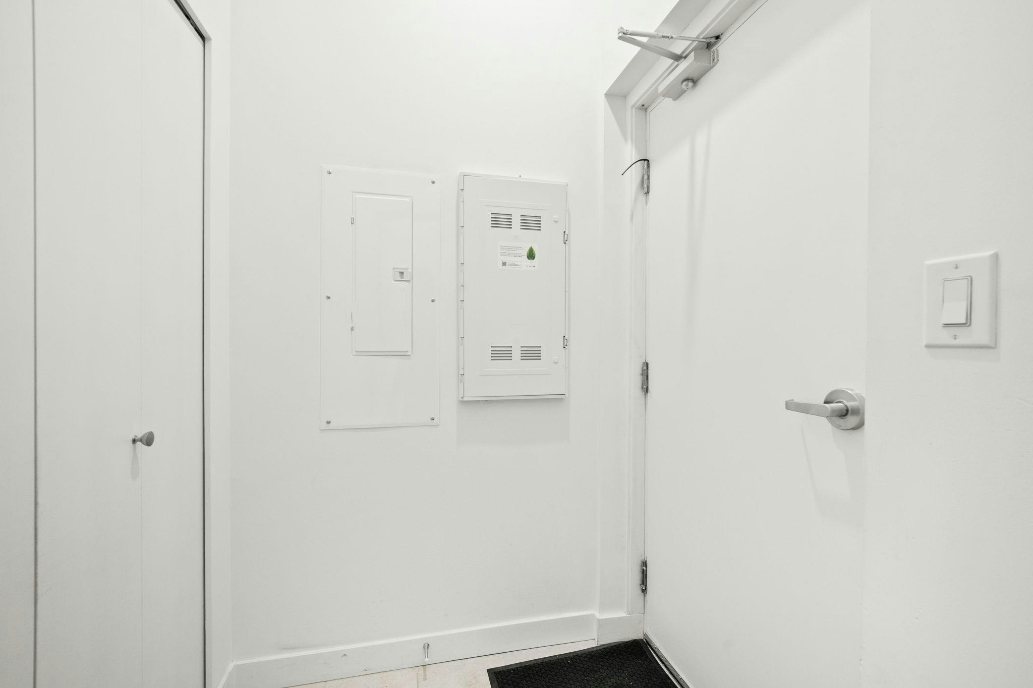 107-650 E 2nd Street, North Vancouver, BC, V7L 1E3 - 24