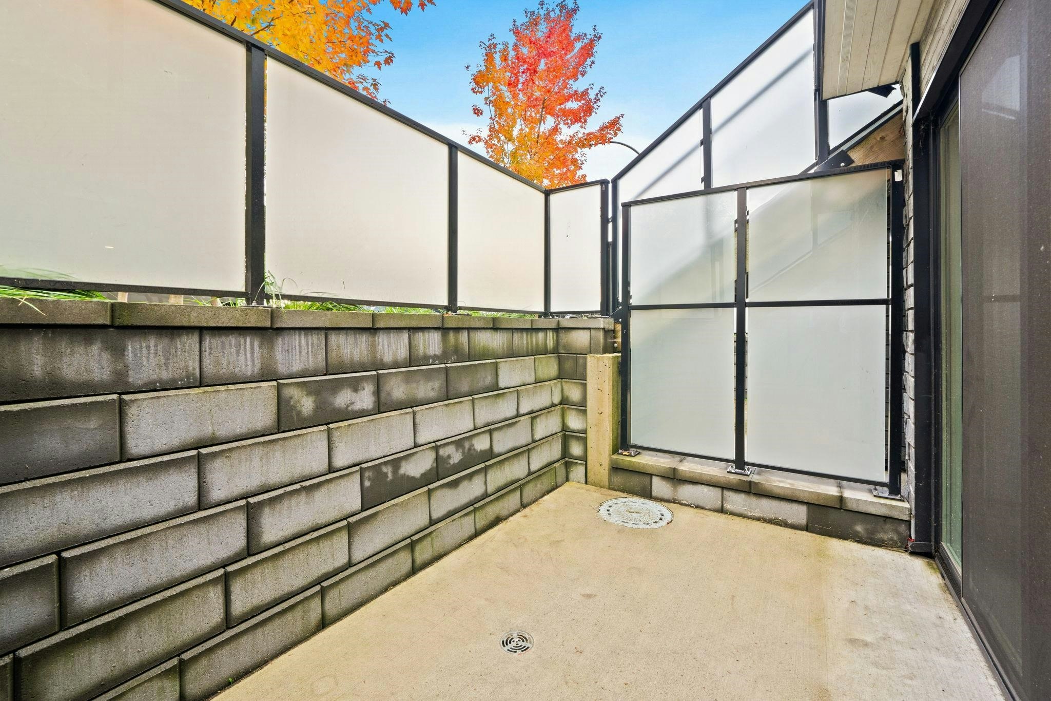 107-650 E 2nd Street, North Vancouver, BC, V7L 1E3 - 27