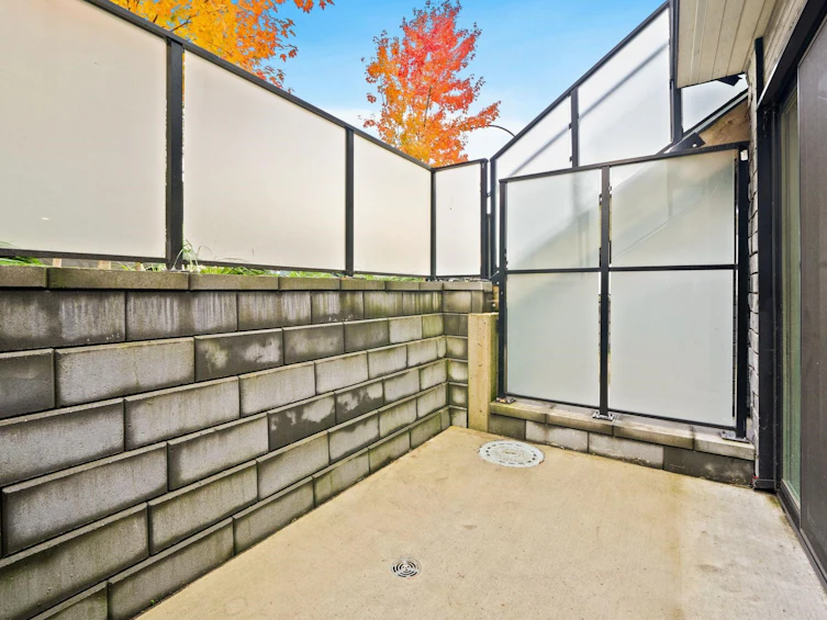 107-650 E 2nd Street, North Vancouver, BC, V7L 1E3 - 27