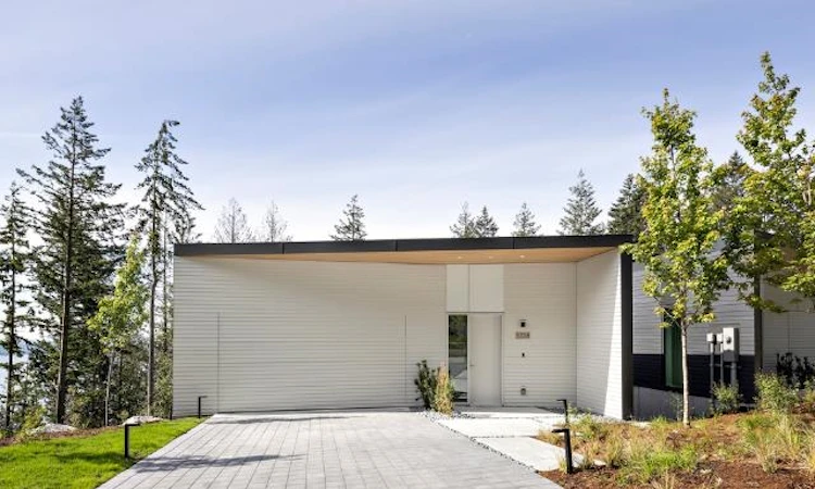 3318 Chippendale Road