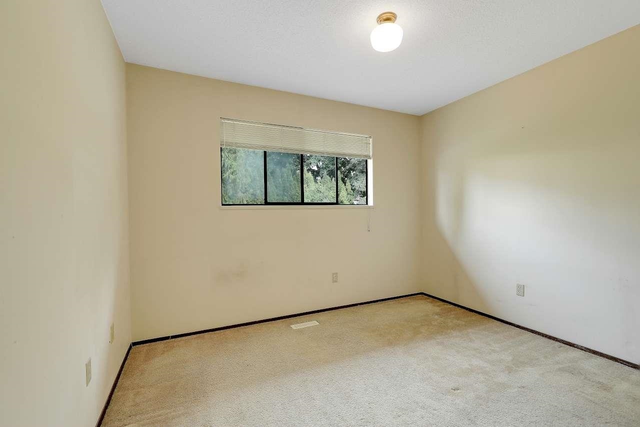 9012 145a Street, Surrey, BC, V3R 7Y4 - 25