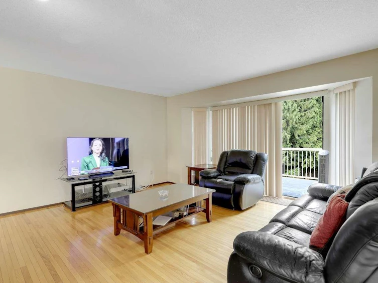 9012 145a Street, Surrey, BC, V3R 7Y4 - 15