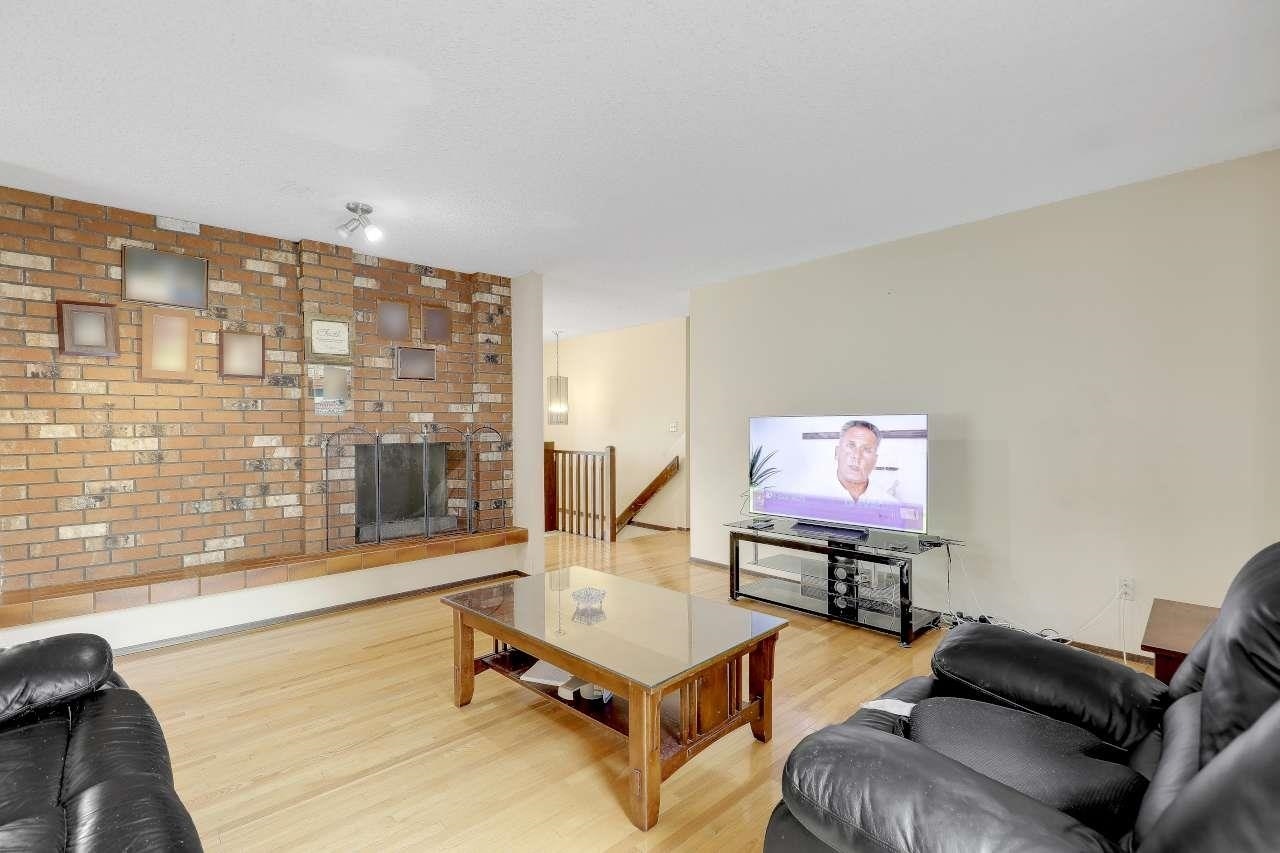 9012 145a Street, Surrey, BC, V3R 7Y4 - 18