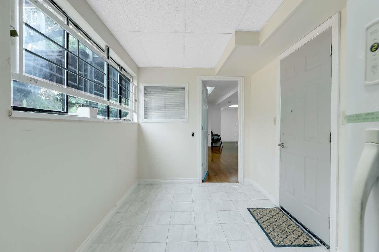 9012 145a Street, Surrey, BC, V3R 7Y4 - 33