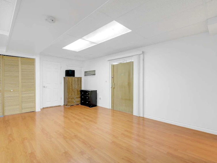 9012 145a Street, Surrey, BC, V3R 7Y4 - 29
