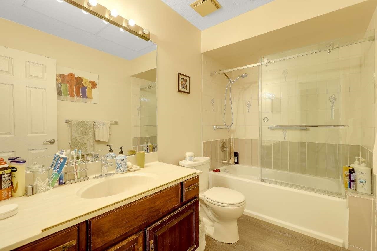 9012 145a Street, Surrey, BC, V3R 7Y4 - 24