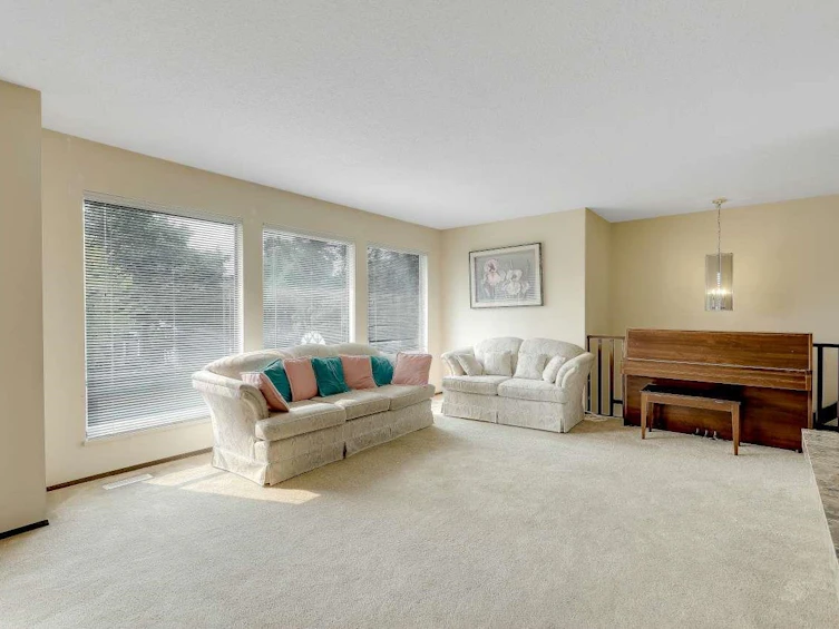 9012 145a Street, Surrey, BC, V3R 7Y4 - 7
