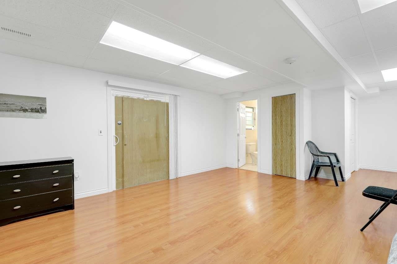 9012 145a Street, Surrey, BC, V3R 7Y4 - 27