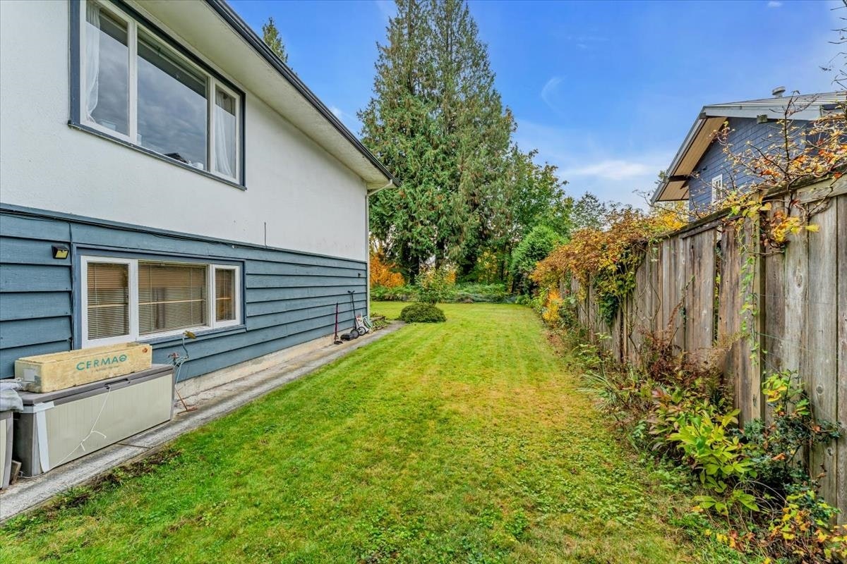 360 Keith Road, West Vancouver, BC, V7T 1L7 - 26