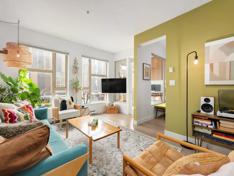 212-205 E 10th Avenue, Vancouver, BC, V5T 4V6 - 4