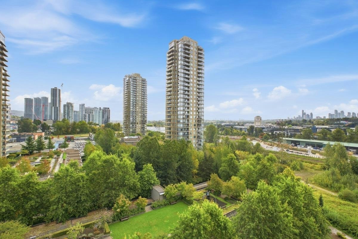 1207-4178 Dawson Street, Burnaby, BC, V5C 0A1 - 11