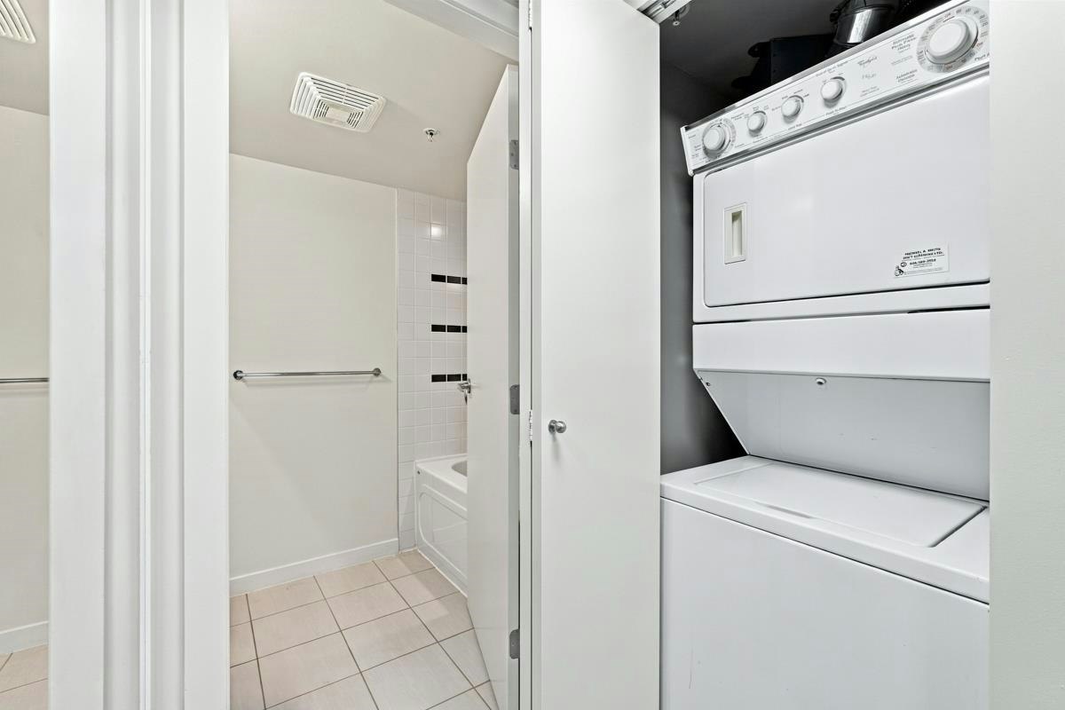 1207-4178 Dawson Street, Burnaby, BC, V5C 0A1 - 16