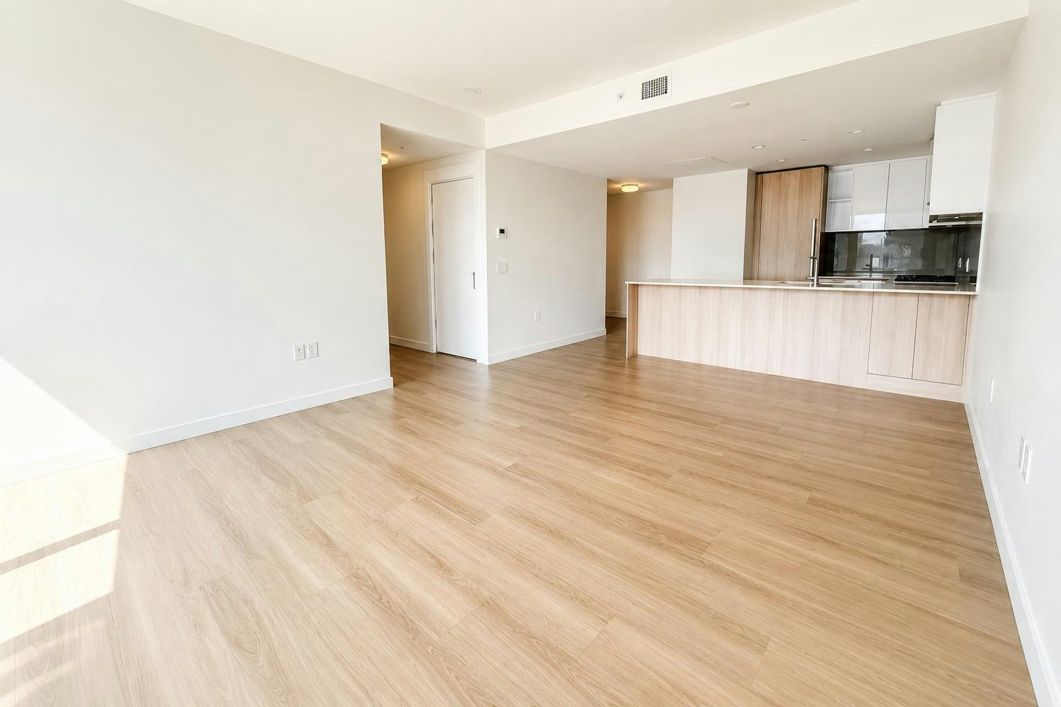 1001-618 Carnarvon Street, New Westminster, BC, V3M 0N9 - 10