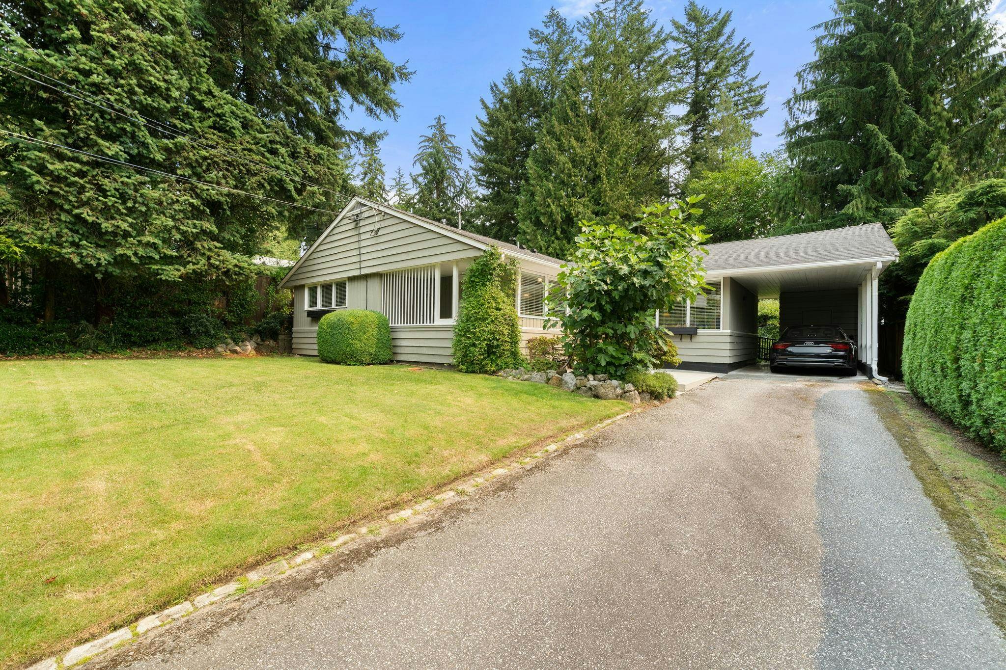 3046 Princess Avenue, North Vancouver, BC, V7N 2C8 - 35