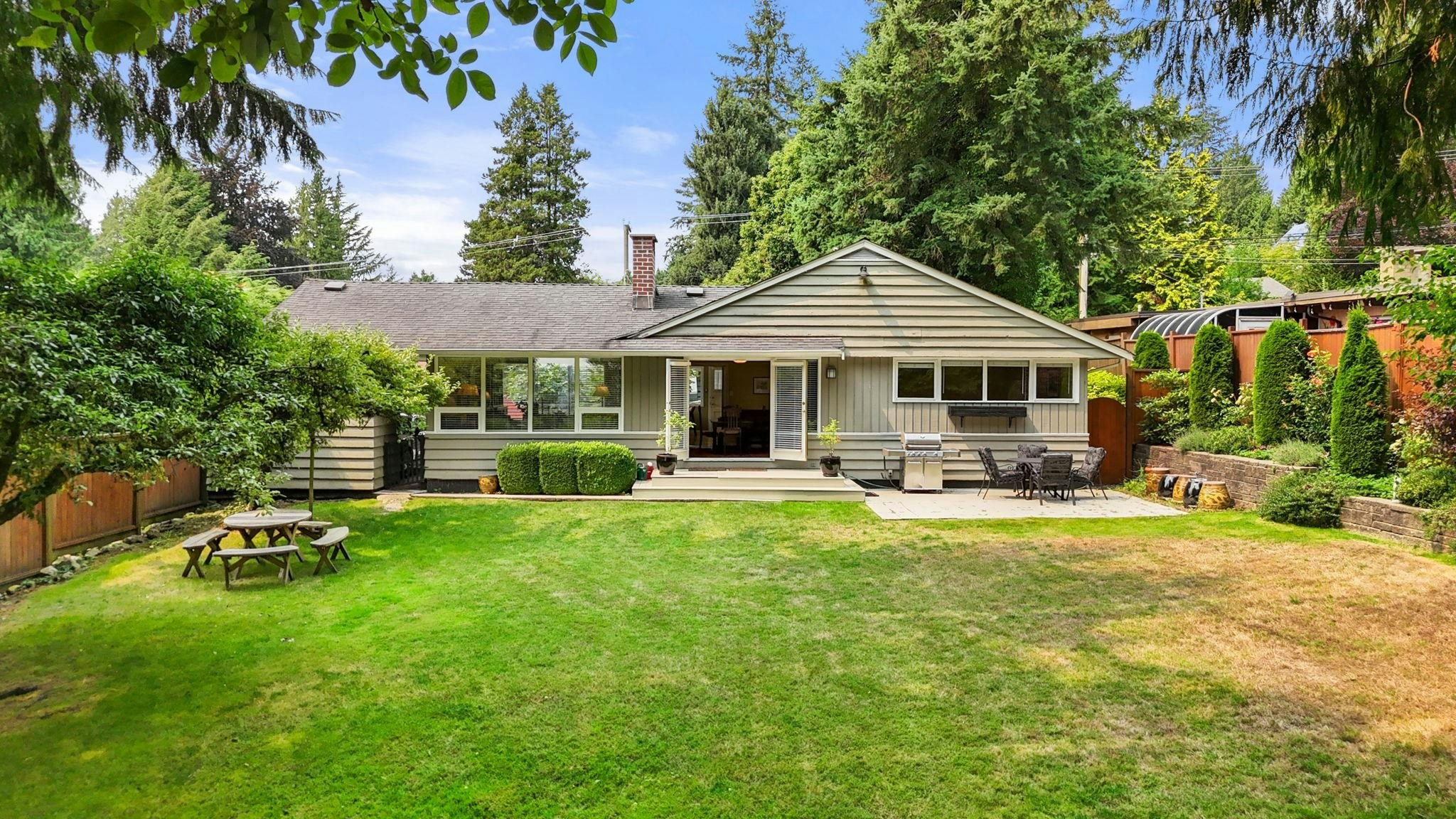 3046 Princess Avenue, North Vancouver, BC, V7N 2C8 - 15