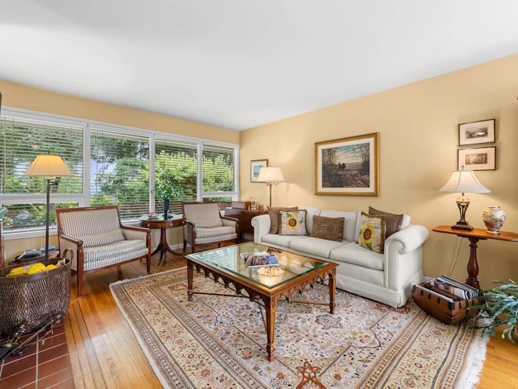 3046 Princess Avenue, North Vancouver, BC, V7N 2C8 - 6
