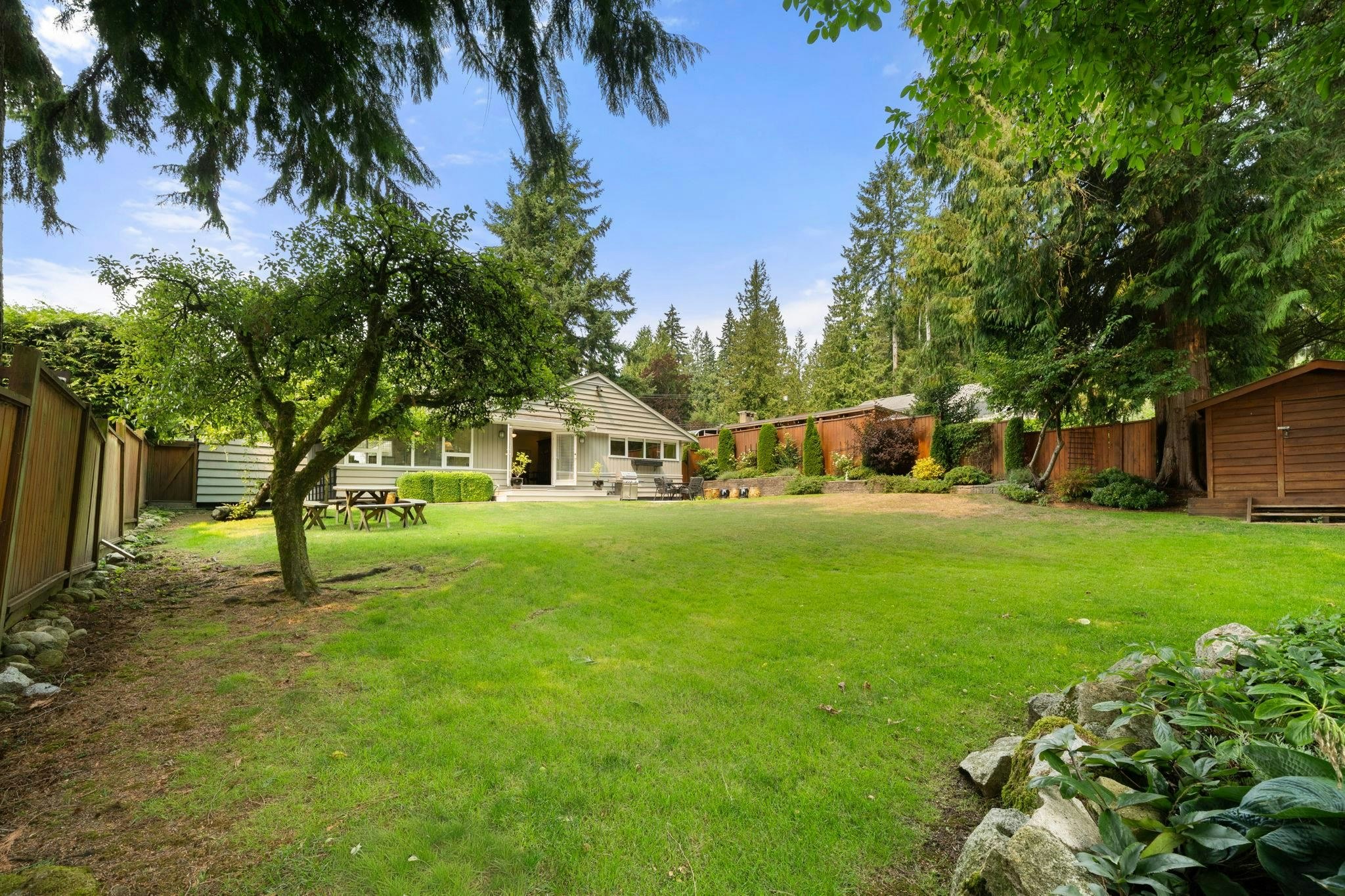 3046 Princess Avenue, North Vancouver, BC, V7N 2C8 - 16