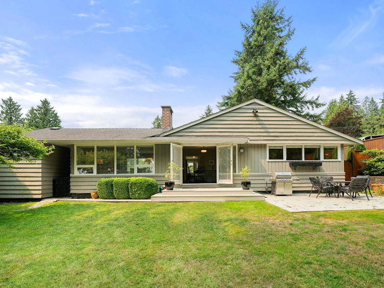 3046 Princess Avenue, North Vancouver, BC, V7N 2C8 - 12