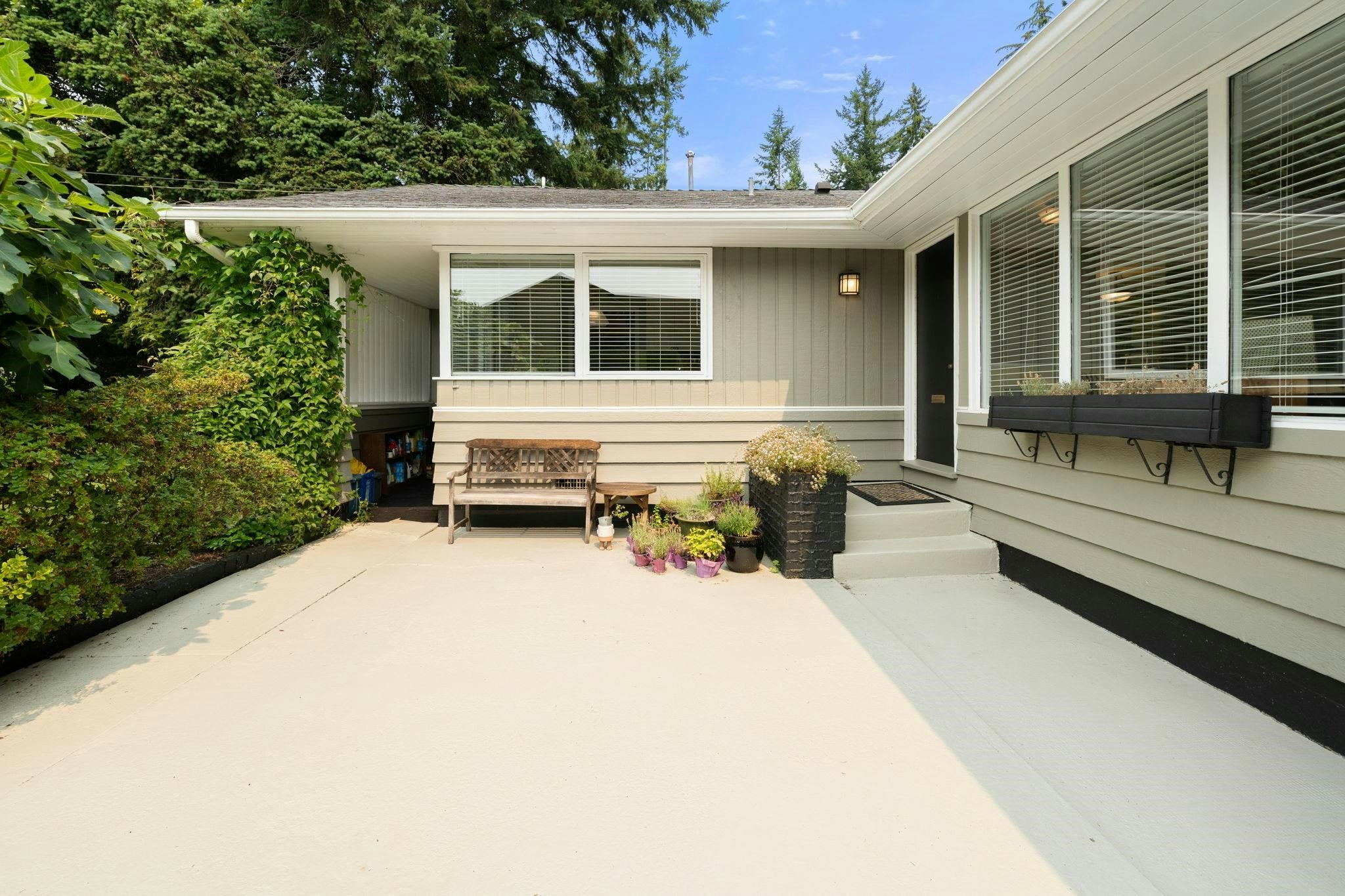 3046 Princess Avenue - 3