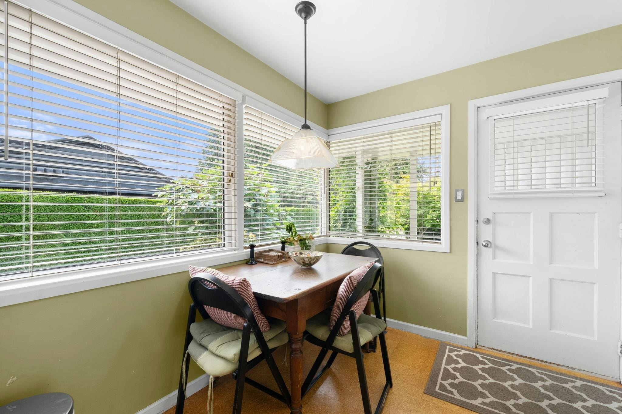 3046 Princess Avenue, North Vancouver, BC, V7N 2C8 - 20