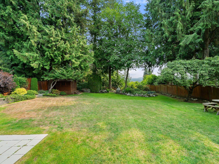 3046 Princess Avenue, North Vancouver, BC, V7N 2C8 - 28