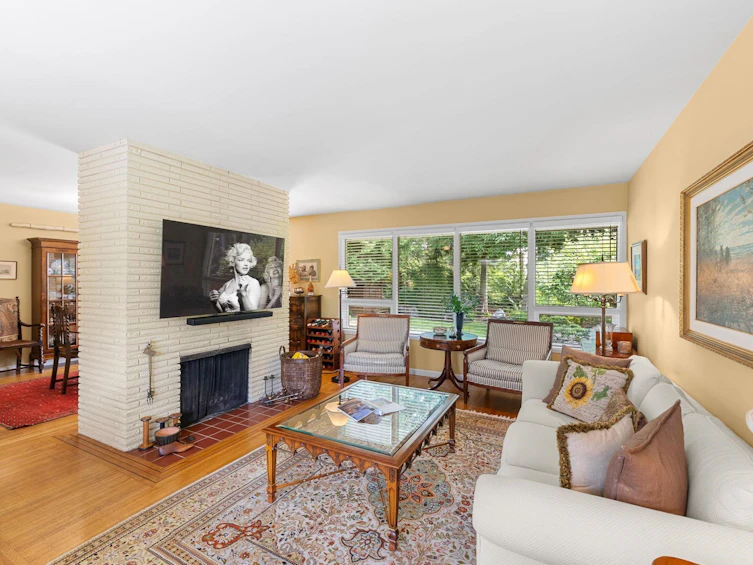 3046 Princess Avenue, North Vancouver, BC, V7N 2C8 - 5