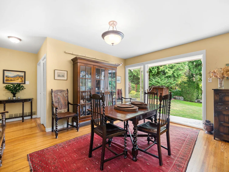 3046 Princess Avenue, North Vancouver, BC, V7N 2C8 - 9