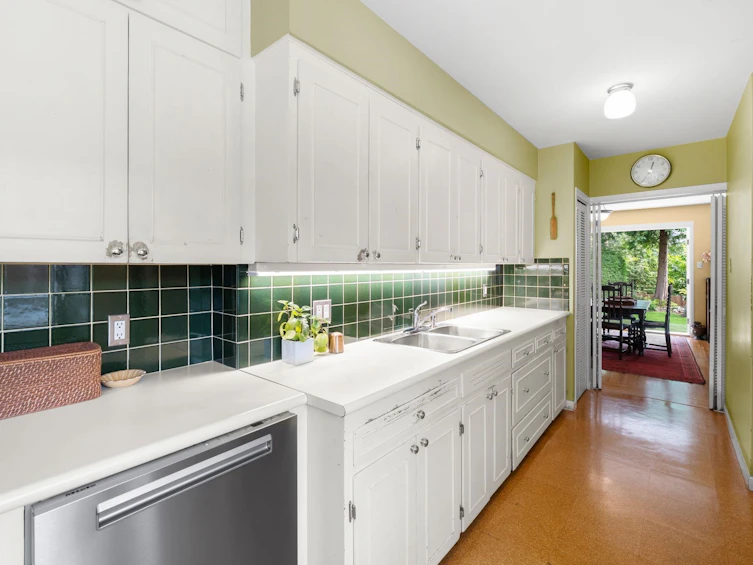 3046 Princess Avenue, North Vancouver, BC, V7N 2C8 - 19