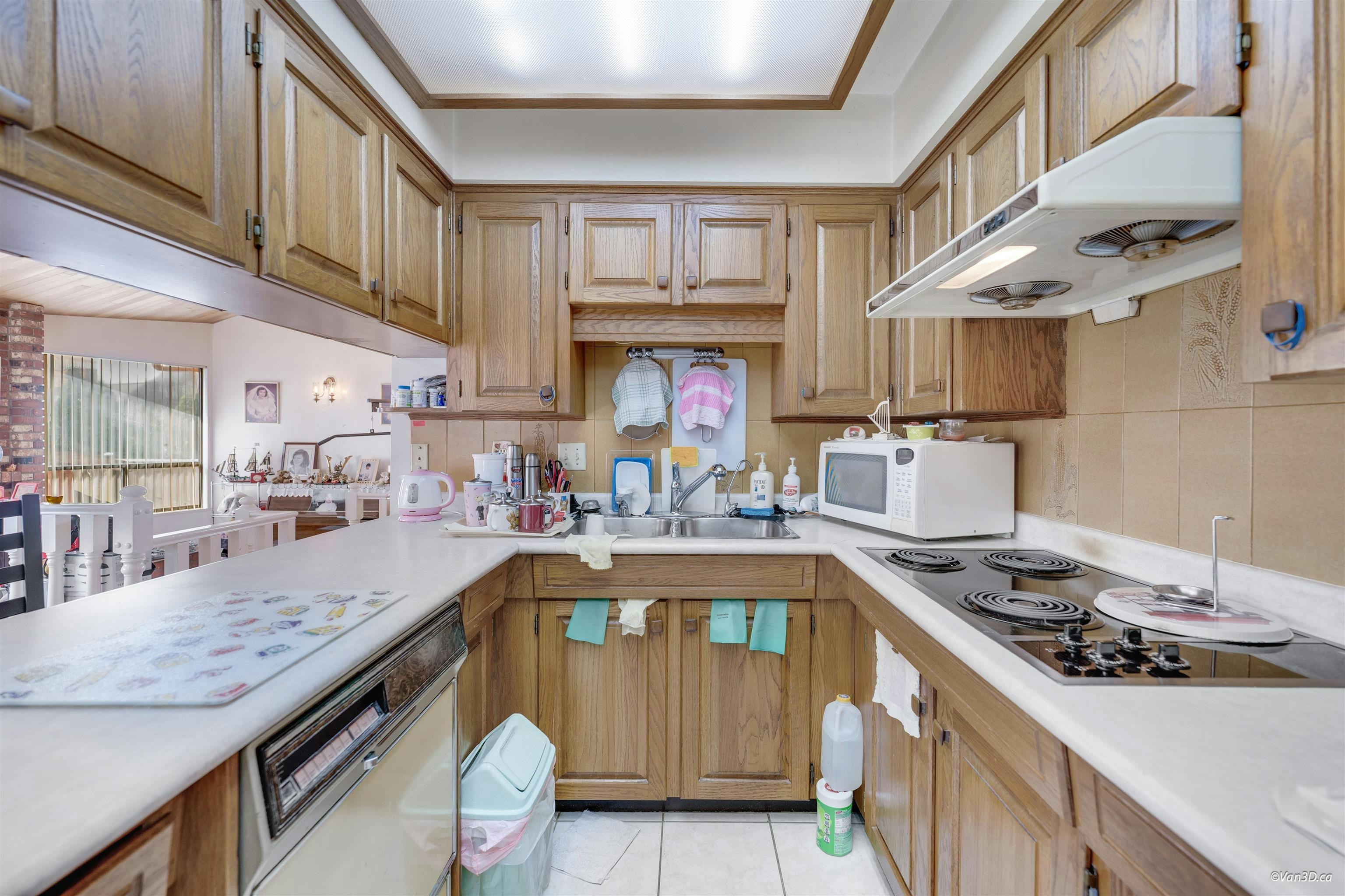 10613 Yarmish Drive, Richmond, BC, V7E 5E6 - 5