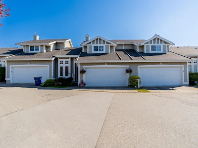 9-20788 87 Avenue - 2