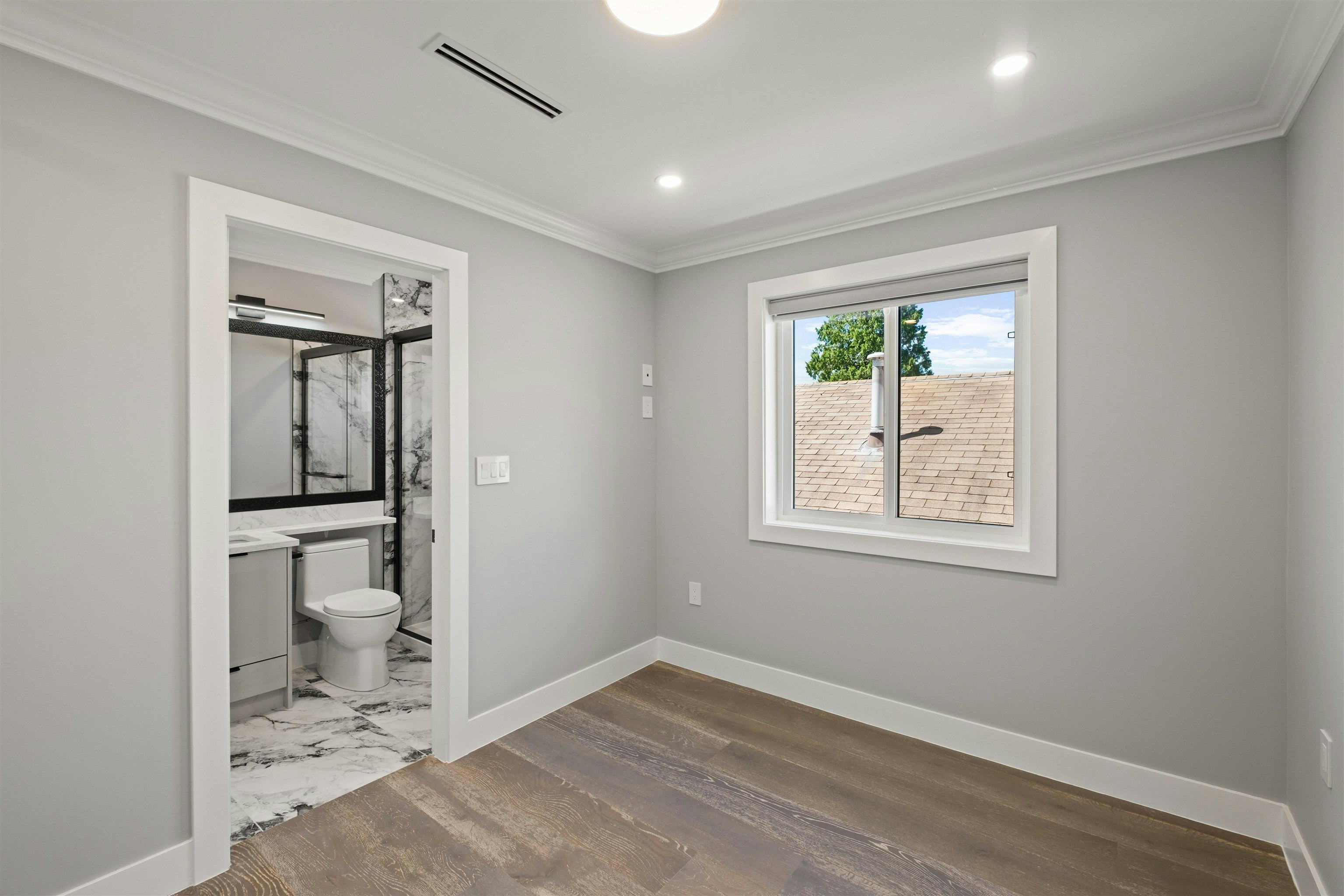 812 Montroyal Boulevard, North Vancouver, BC, V7R 2G6 - 17