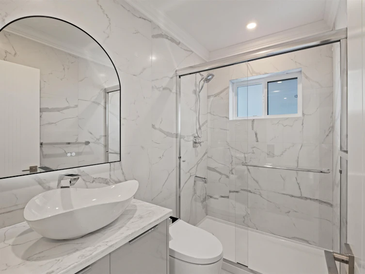 812 Montroyal Boulevard, North Vancouver, BC, V7R 2G6 - 11