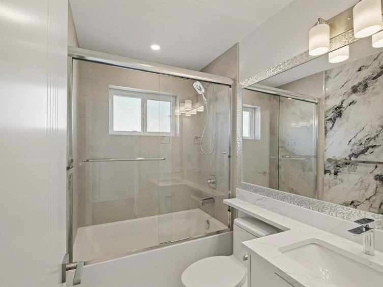 812 Montroyal Boulevard, North Vancouver, BC, V7R 2G6 - 21