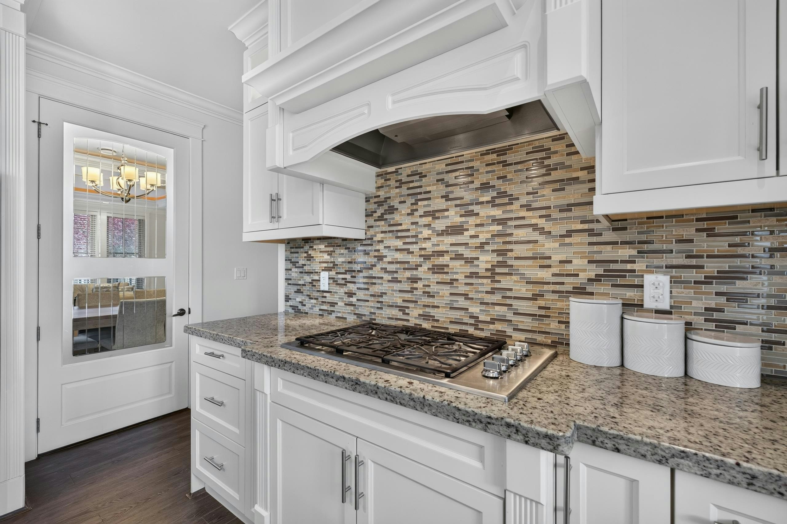 1010 E 55th Avenue, Vancouver, BC, V5X 1N9 - 12