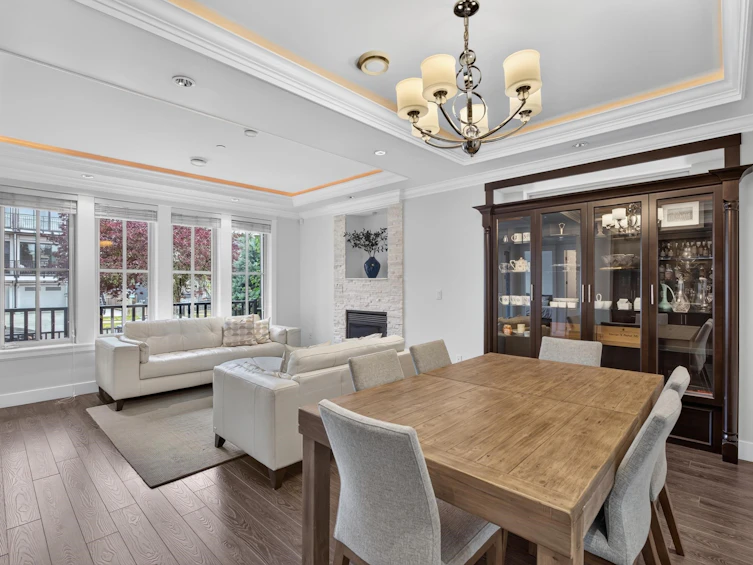 1010 E 55th Avenue, Vancouver, BC, V5X 1N9 - 7