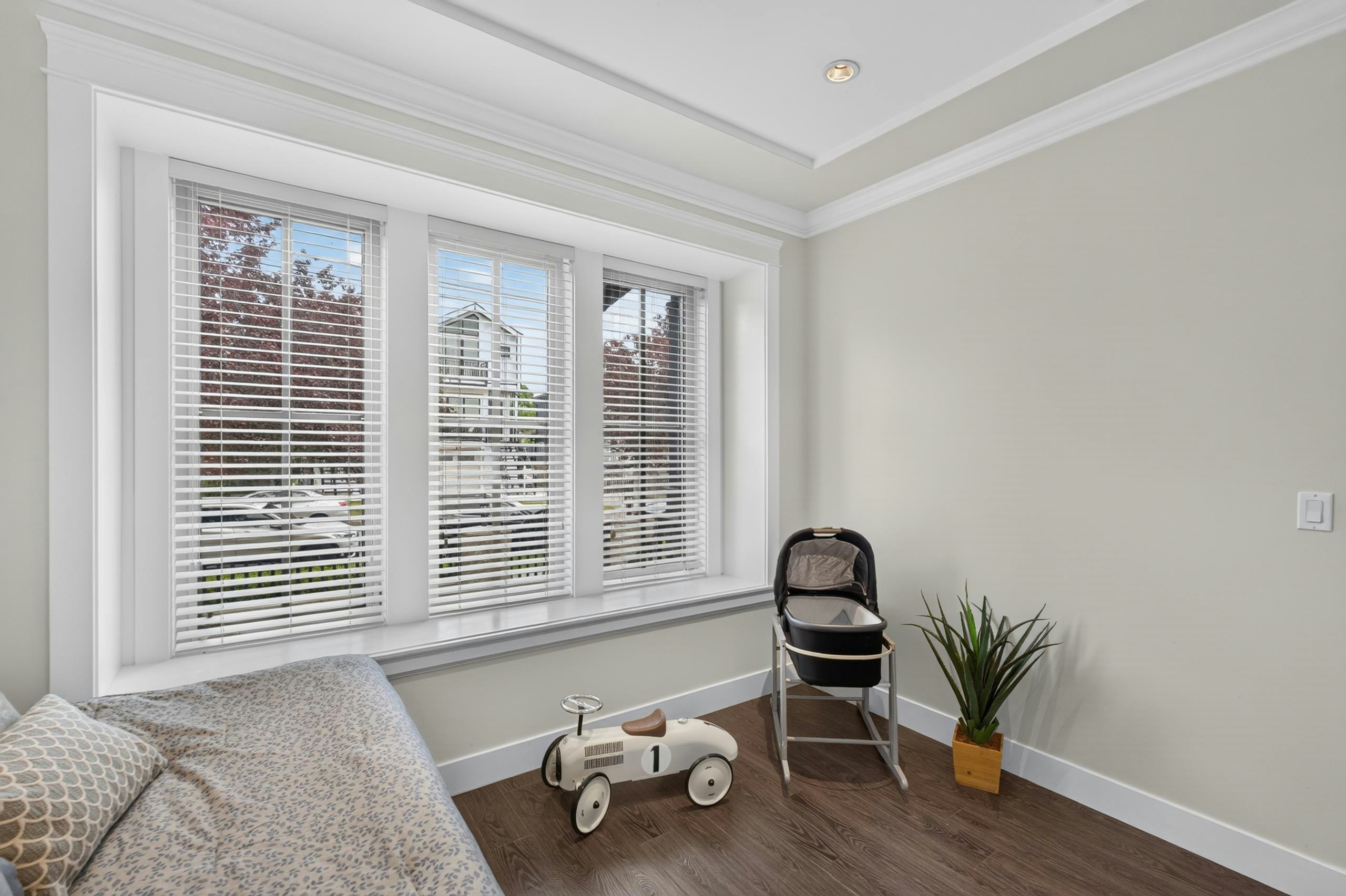 1010 E 55th Avenue, Vancouver, BC, V5X 1N9 - 17