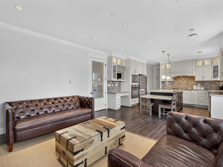1010 E 55th Avenue, Vancouver, BC, V5X 1N9 - 15