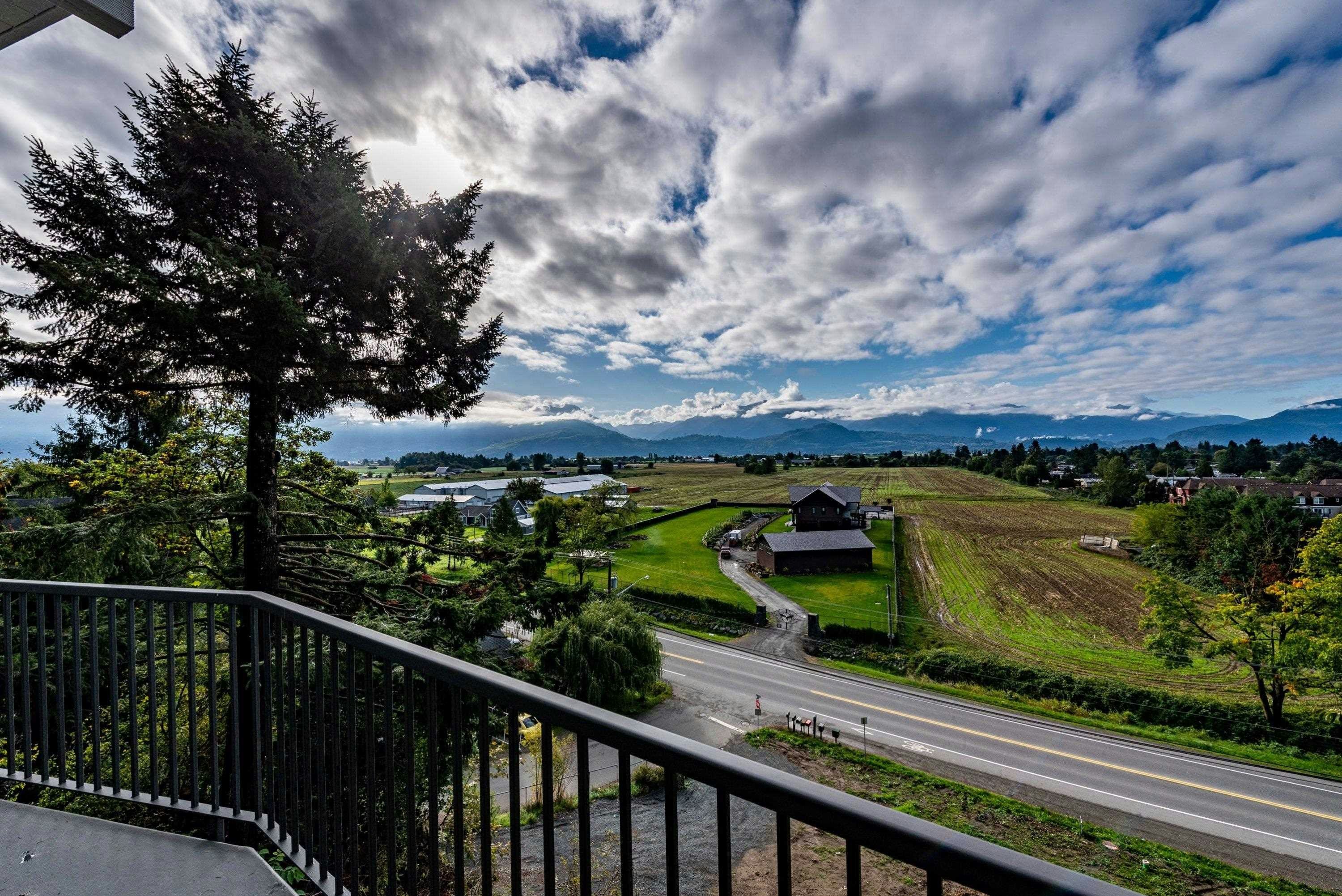 47005 Yale Road, Chilliwack, BC, V2P 2S6 - 2