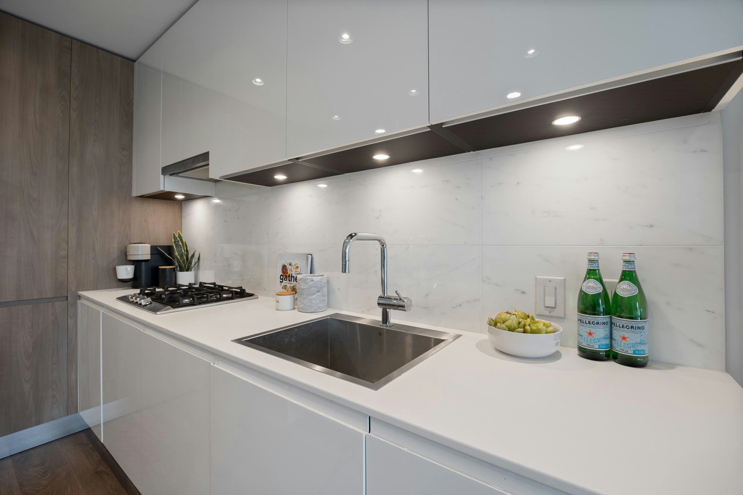 1104-4650 Brentwood Boulevard, Burnaby, BC, V5C 0M3 - 11