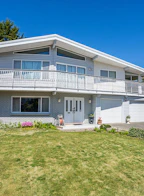 8571 Greenfield Drive