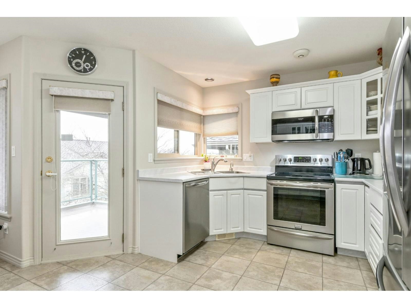 21-3555 Blue Jay Street, Abbotsford, BC, V2T 6N7 - 9