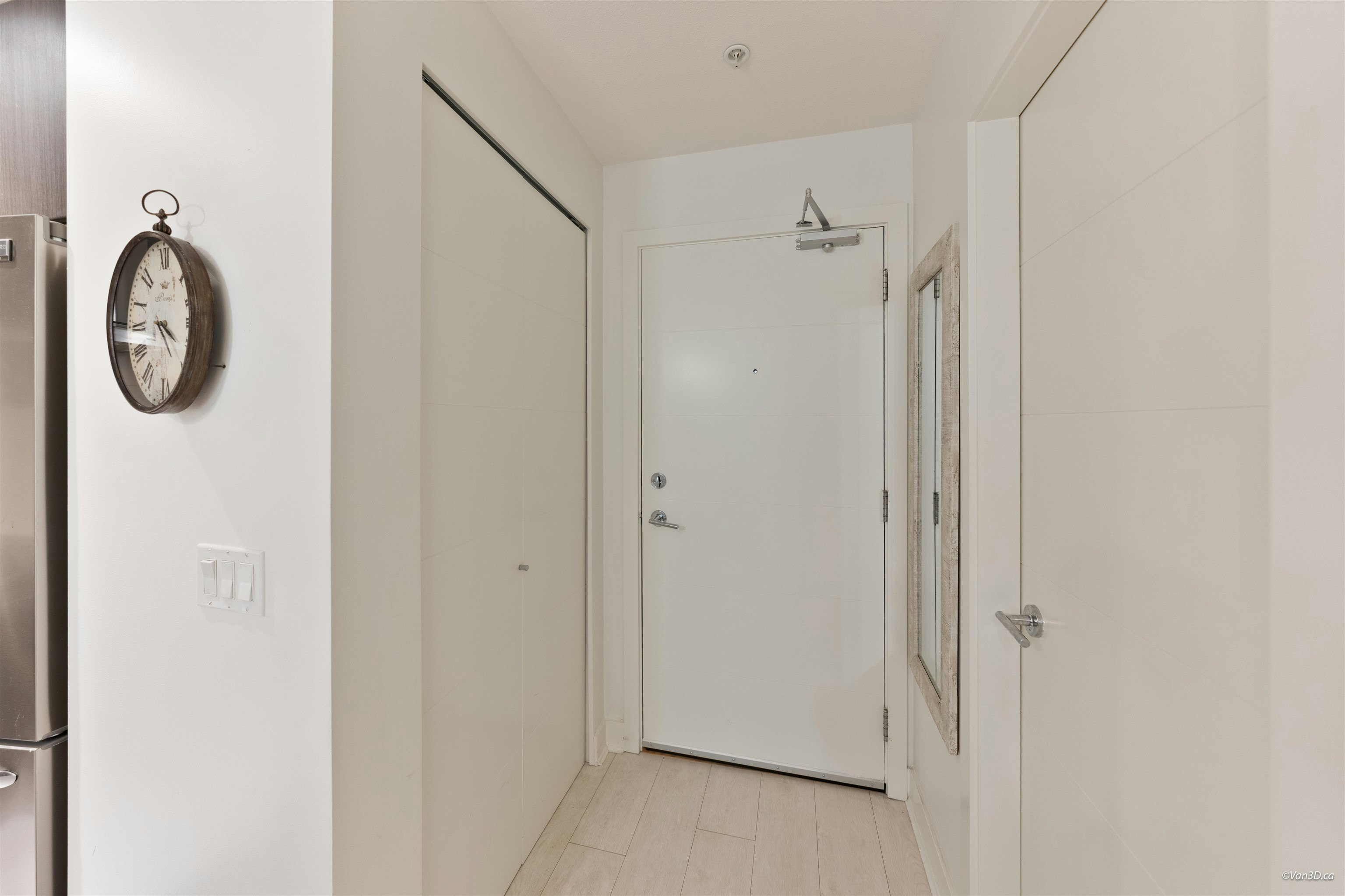 205-733 W 3rd Street, North Vancouver, BC, V7M 0C8 - 24