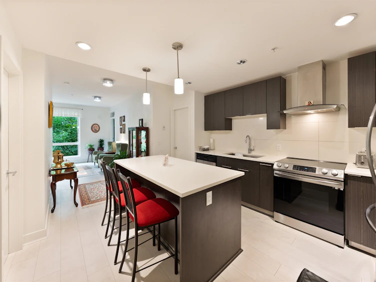 205-733 W 3rd Street, North Vancouver, BC, V7M 0C8 - 7