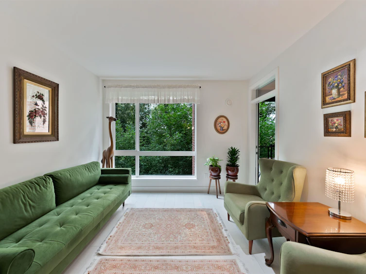 205-733 W 3rd Street, North Vancouver, BC, V7M 0C8
