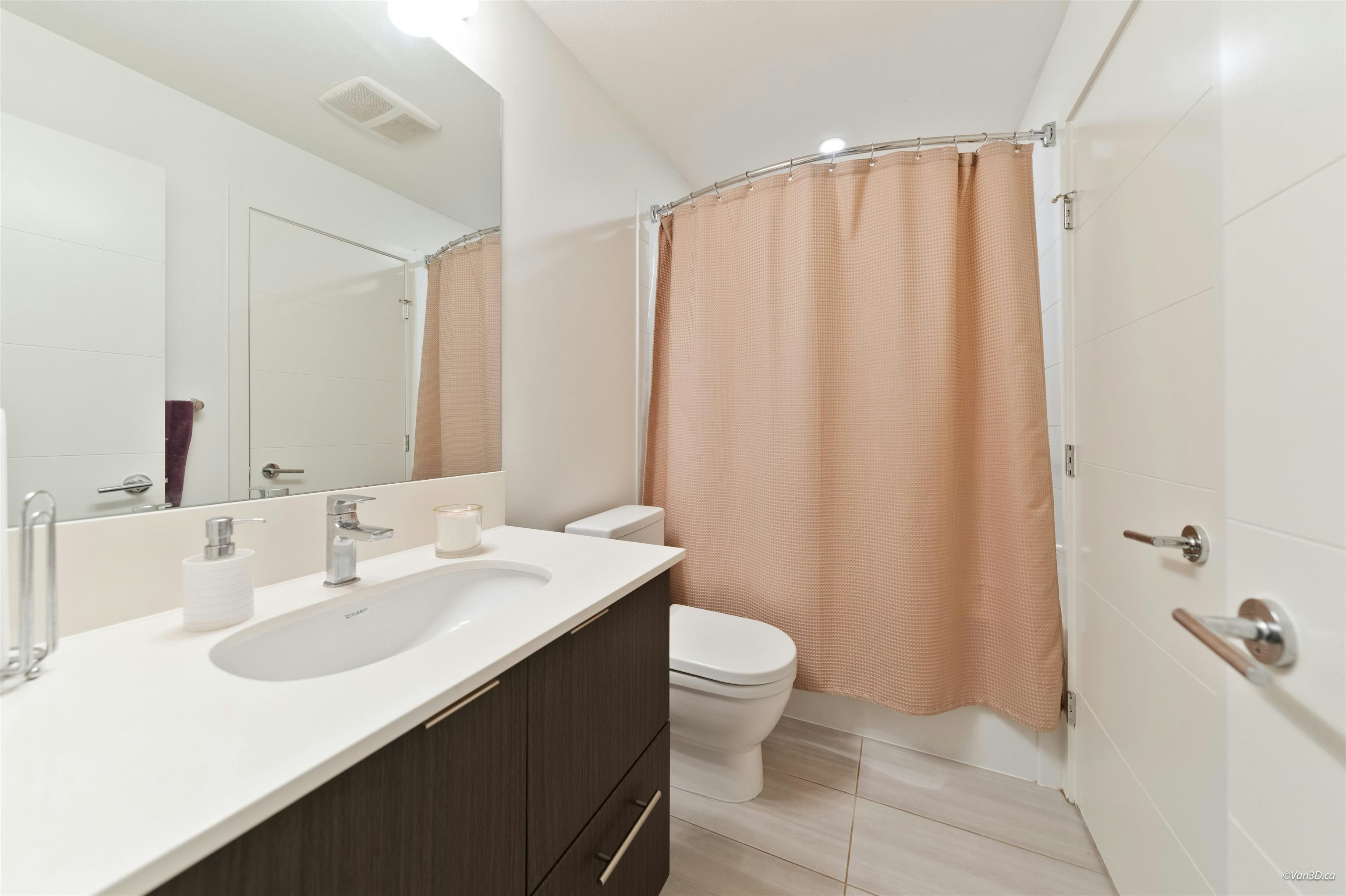 205-733 W 3rd Street, North Vancouver, BC, V7M 0C8 - 18