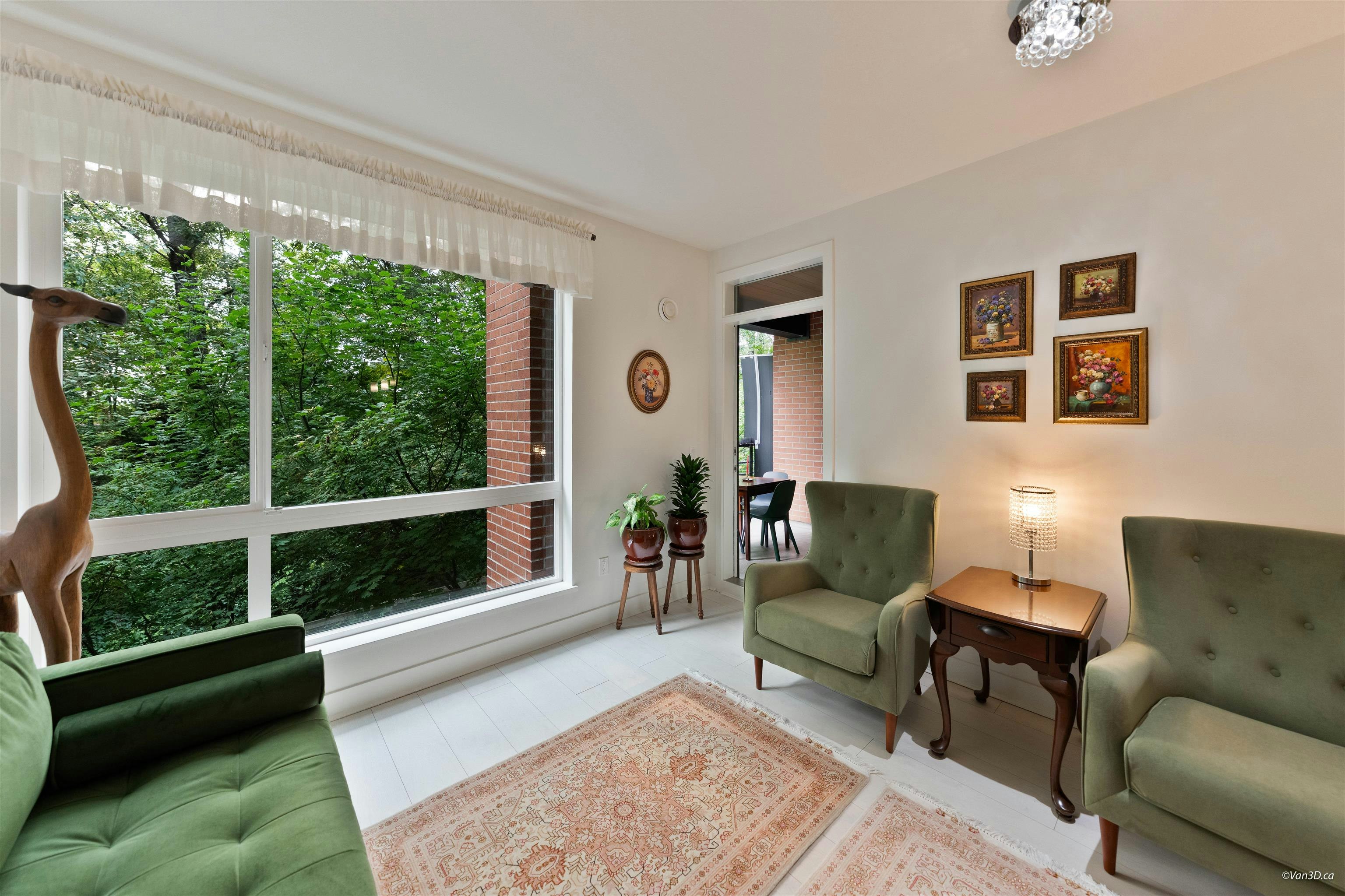 205-733 W 3rd Street - 3