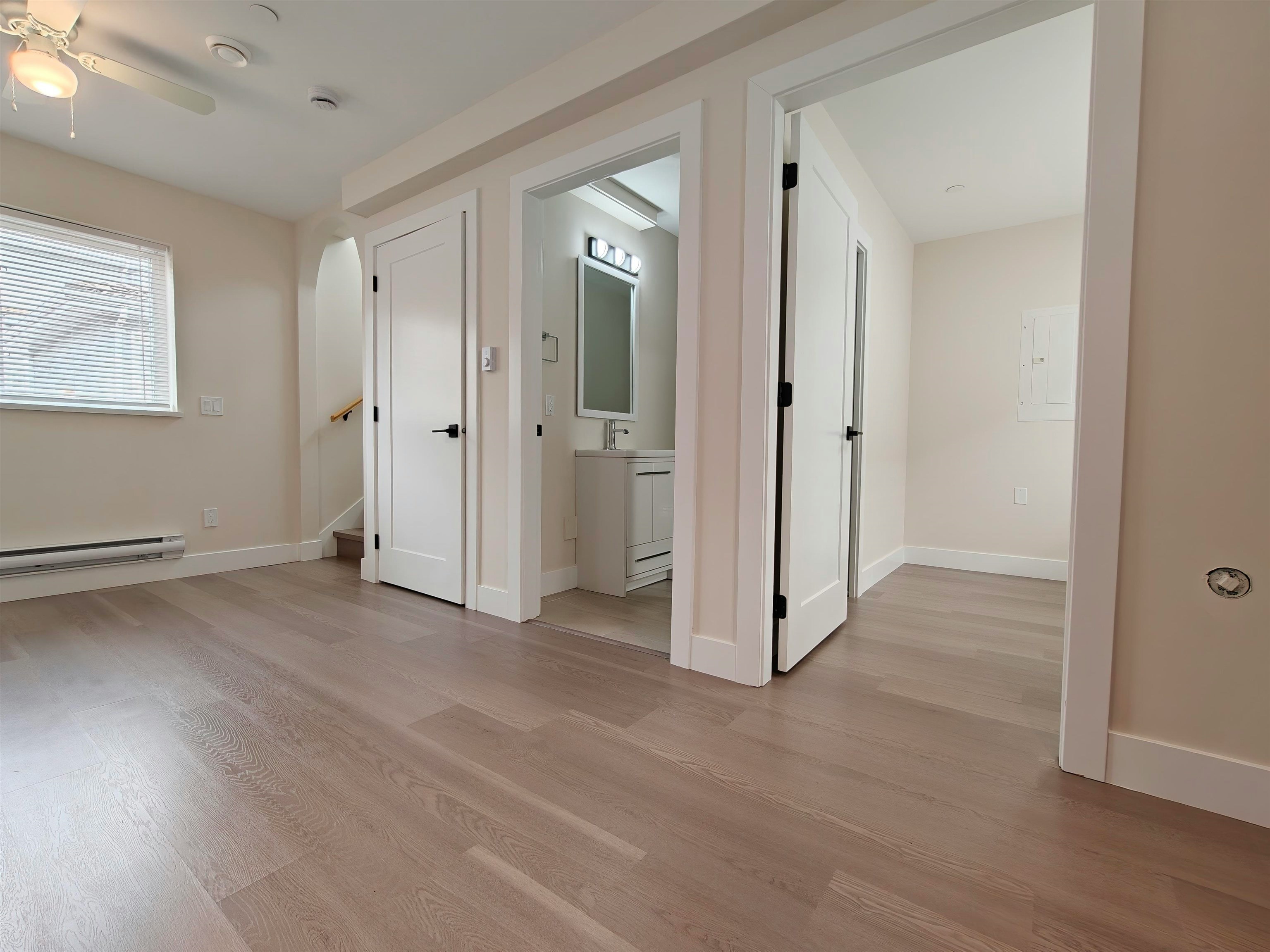 3-381 E 57 Avenue, Vancouver, BC, V5X 1S6 - 6