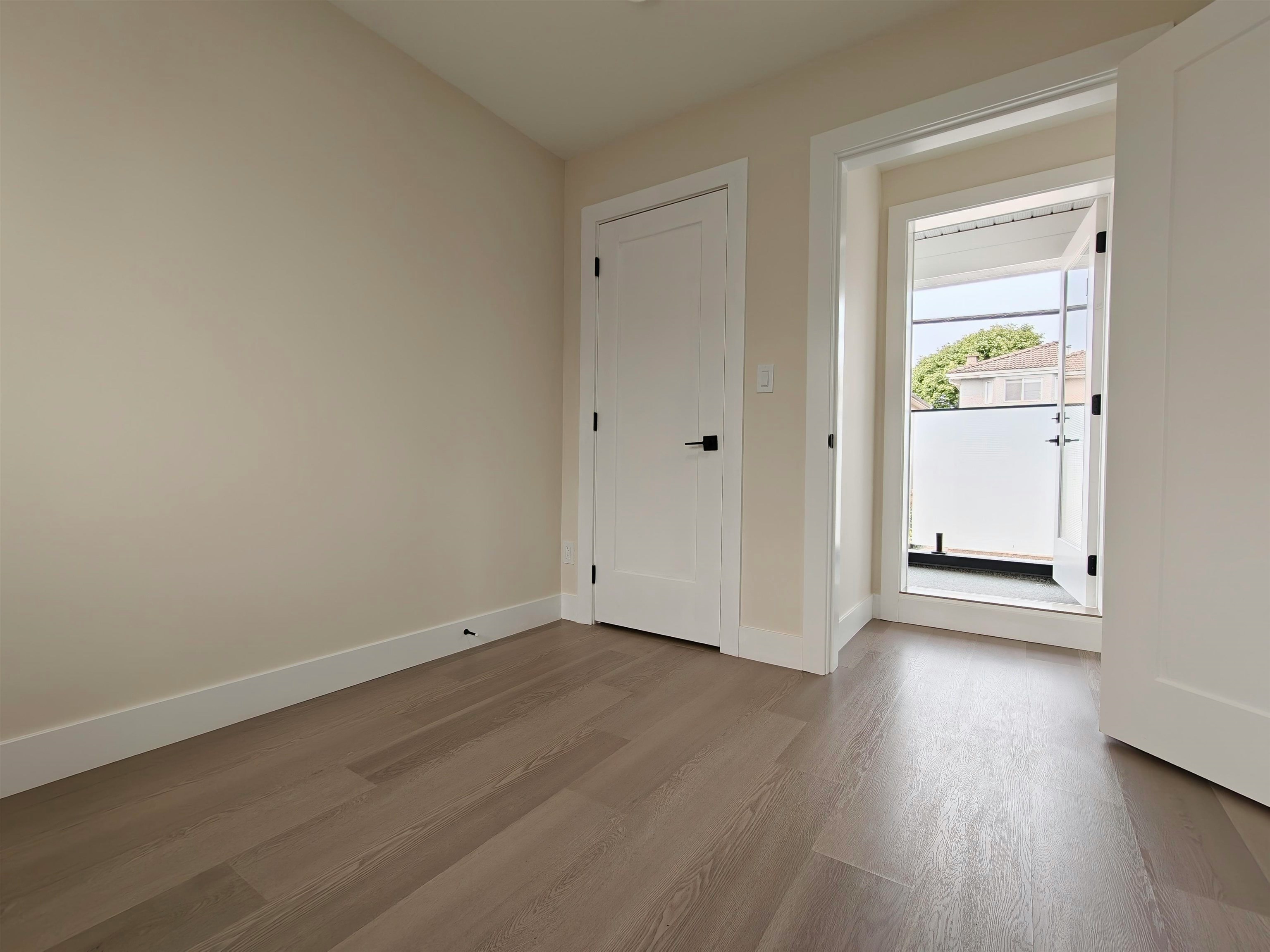 3-381 E 57 Avenue, Vancouver, BC, V5X 1S6 - 18
