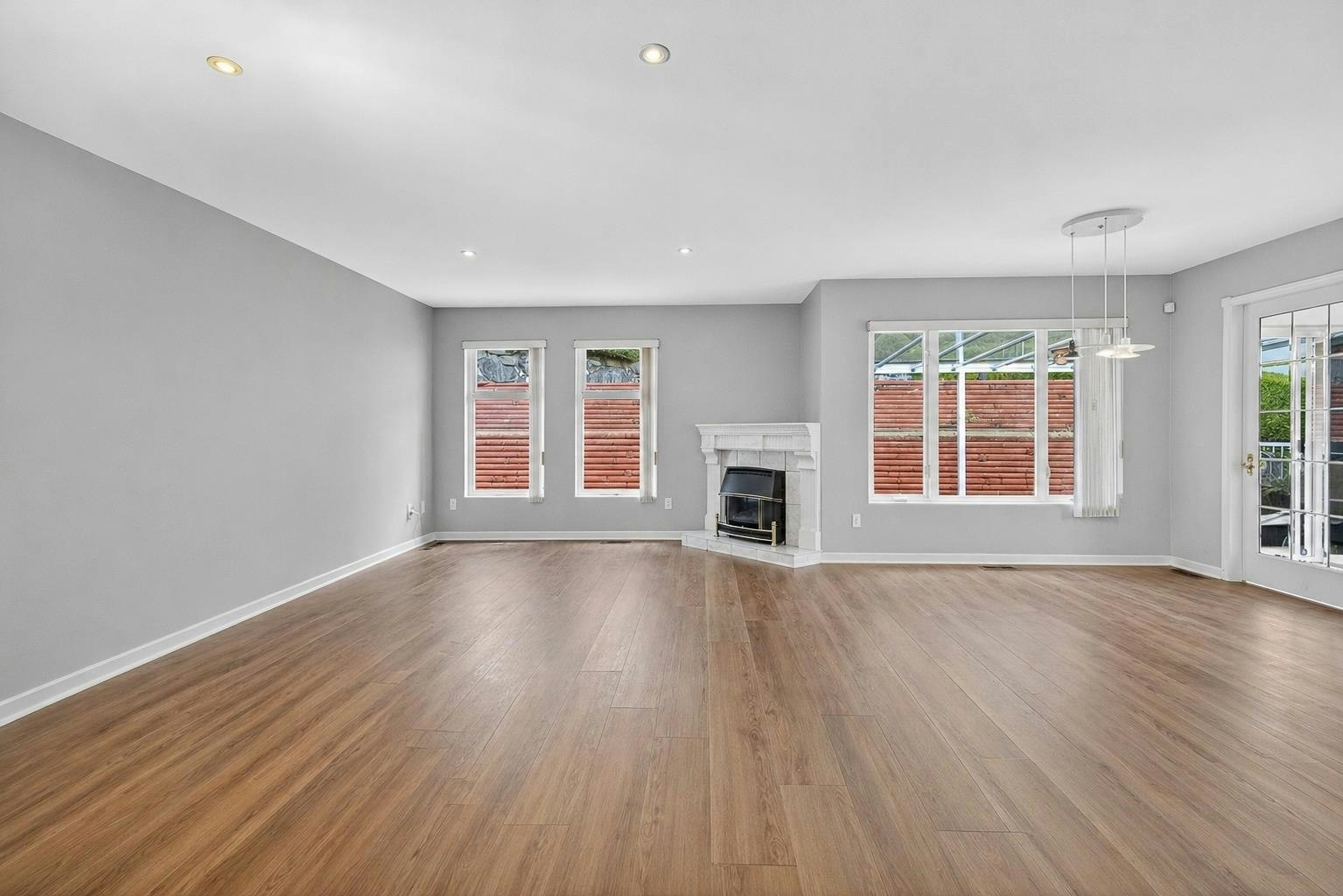 38 Timbercrest Drive, Port Moody, BC, V3H 4T7 - 13