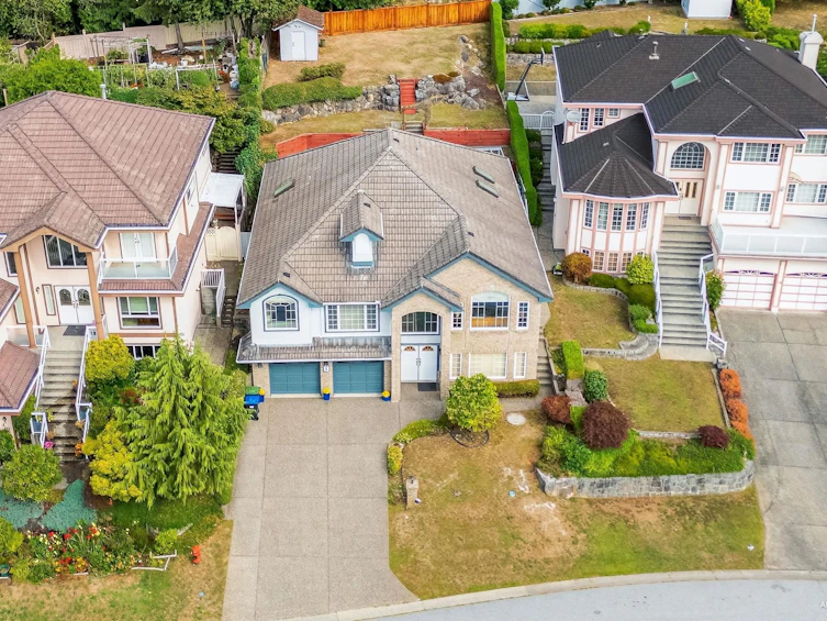 38 Timbercrest Drive, Port Moody, BC, V3H 4T7 - 38